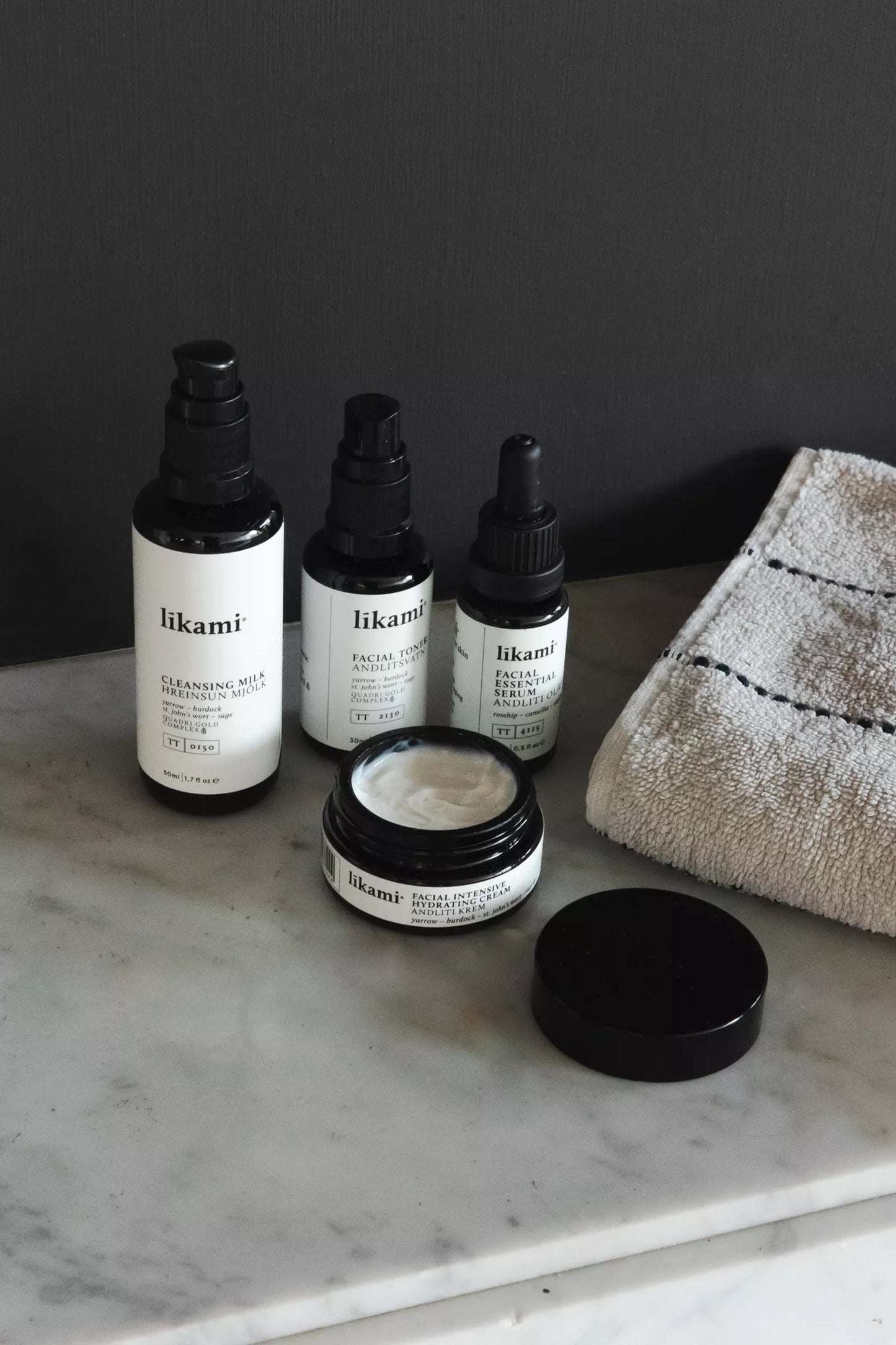 FACIAL CARE KIT