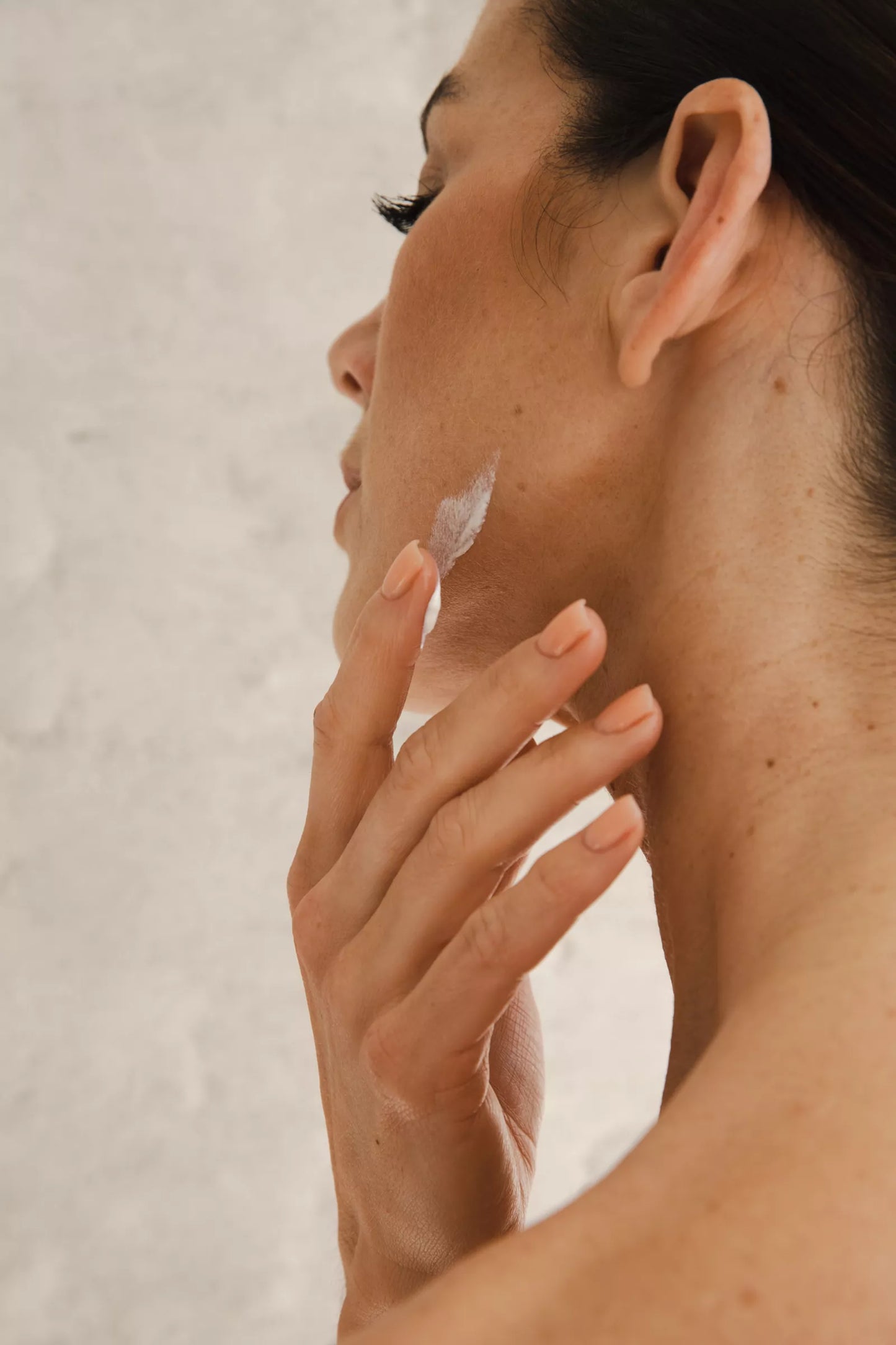 Facial intensice hydrating cream